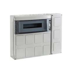 PCSN18PT/PLUS IP65 Rozdzielnica budowlana 1x18 ECO-STAR (1500V DC) z otworami na gniazda przemysłowe i dodatkowym modułem